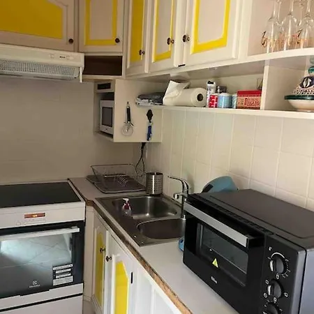 Maison Ancienne A Cote Des Champs Elysees * 쀼또